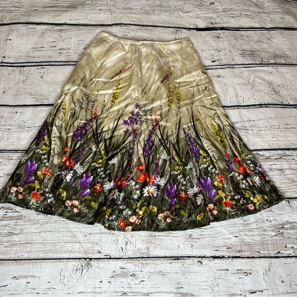 Chic Dresses & Skirts - Chico's Silk Floral Print Skirt Size 0 (S)